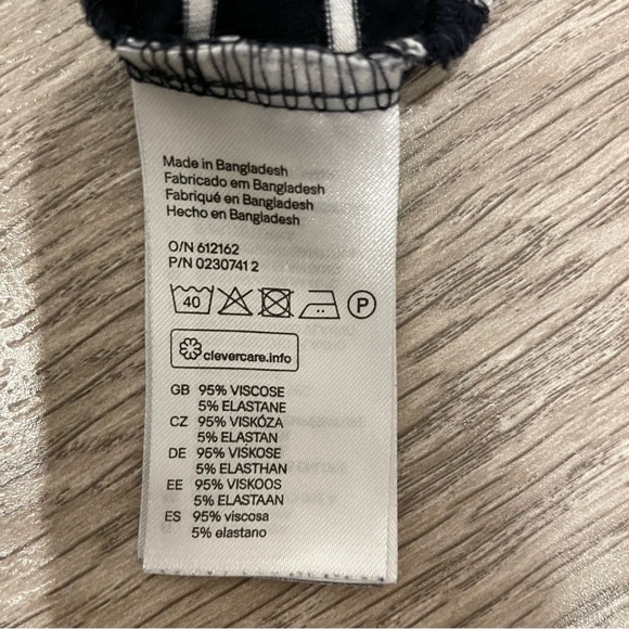 H&M Striped Turtleneck - Picture 5 of 5